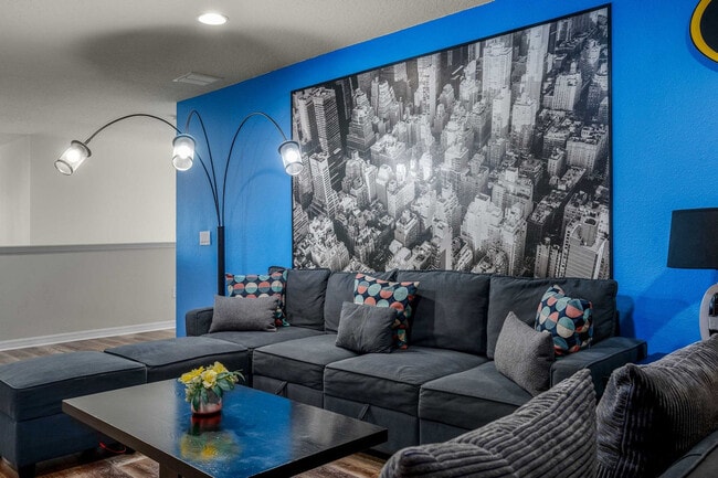 Building Photo - 1626 Lima Ave