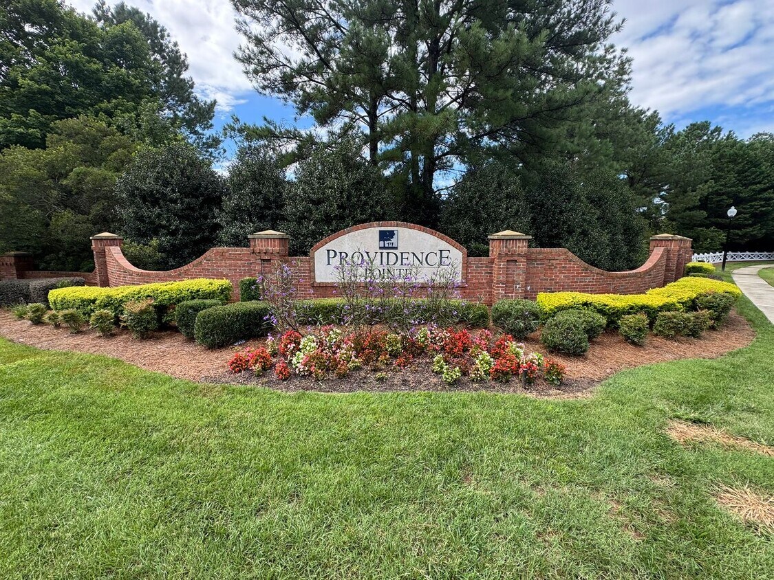 Foto principal - 15620 Prescott Hill Ave