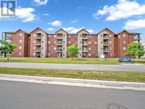 Building Photo - 2650 Sandwich W Pkwy