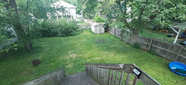 Foto del edificio - 408 E Lincoln St