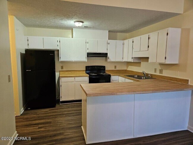 Building Photo - 105 Rattlesnake Trail