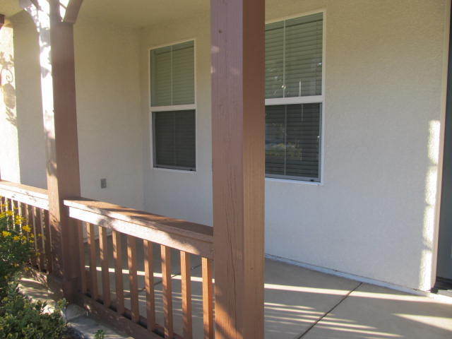 Building Photo - Large two story home in Sylvan School Dist...