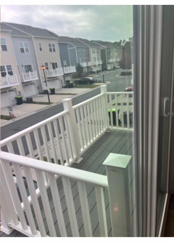 Building Photo - 610 Consolvo Pl