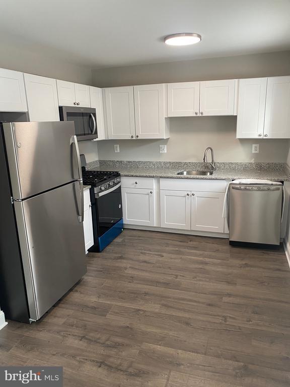 Foto principal - 944 Craftsman Rd