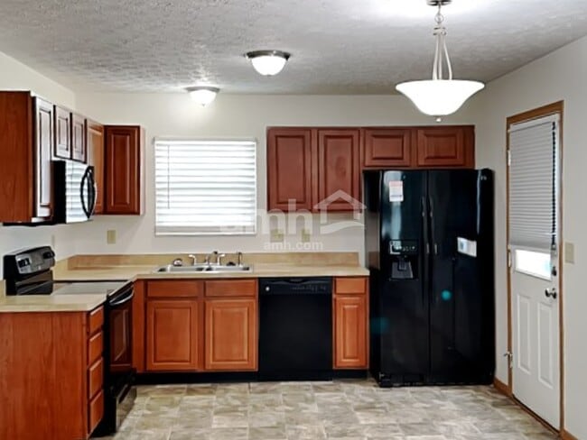 Building Photo - 3852 Winding Twig Dr