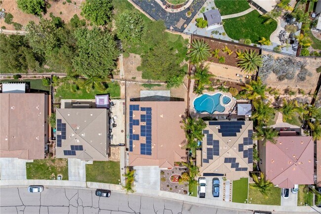 Building Photo - 24898 Sunset Vista Ave