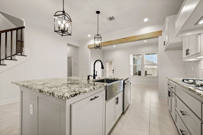 Building Photo - Home for Lease