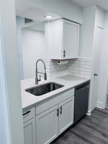 Foto del edificio - 4851 Cedar Springs Rd