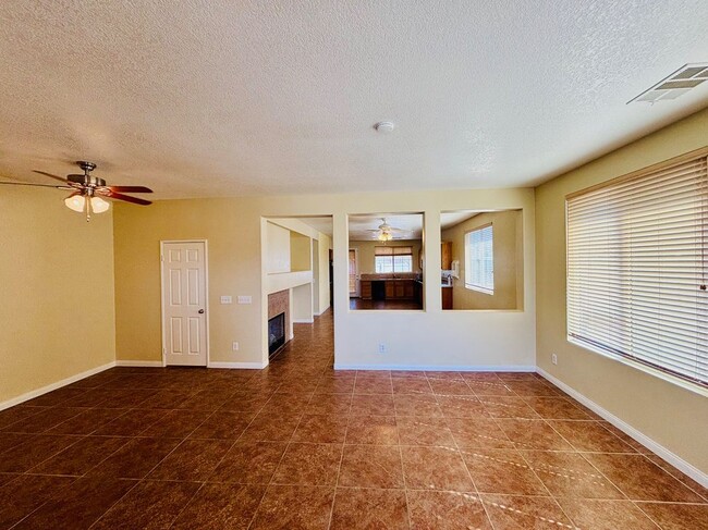 Foto del edificio - 36742 37th St E