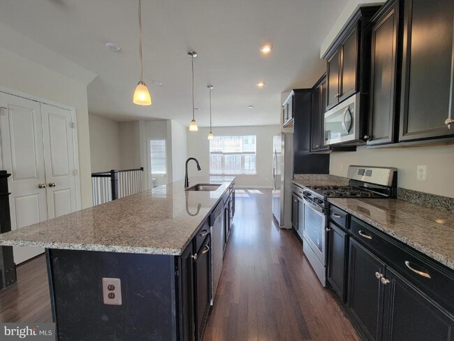 Foto del edificio - 11032 Blackburn Cove Ln