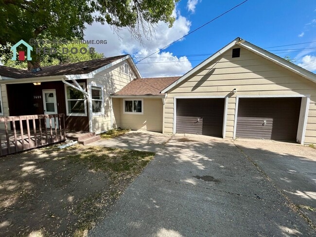 Foto del edificio - Spacious 3 Bed, 1 Bath Home – Pet Friendly...