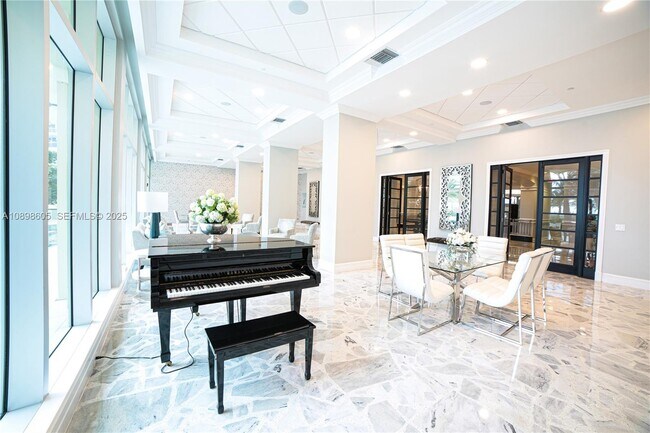 Foto del edificio - 2501 S Ocean Dr