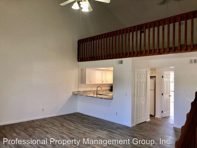 Building Photo - 2 br, 1.5 bath House - 140 43rd avenue