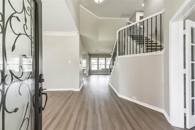 Foto del edificio - 2812 Chinaberry Park Ln