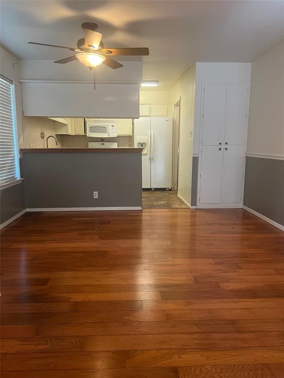 Foto del edificio - 1515 W Braker Ln