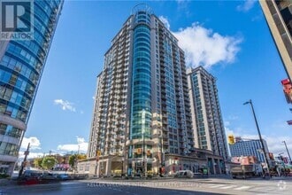 Building Photo - 234-234 Rideau St