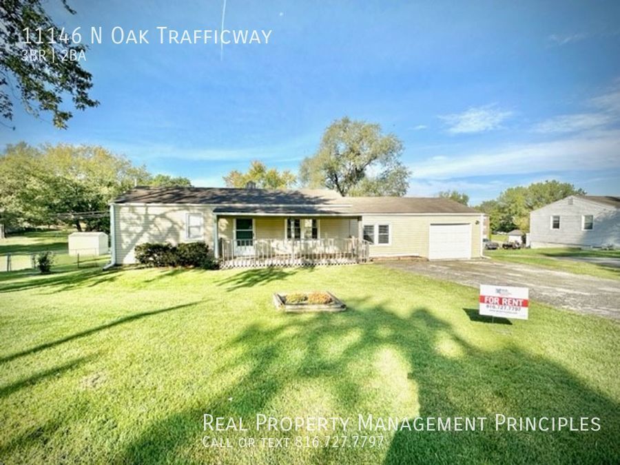 Foto principal - Newly Renovated 3 Bedroom, 2 Bath Charmer!!!