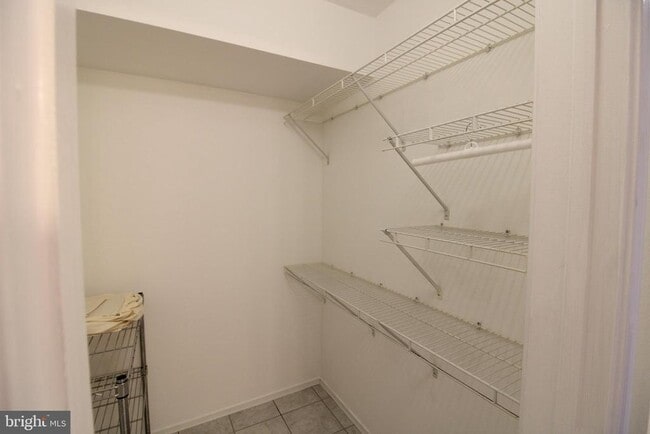Building Photo - 3315 Wyndham Cir