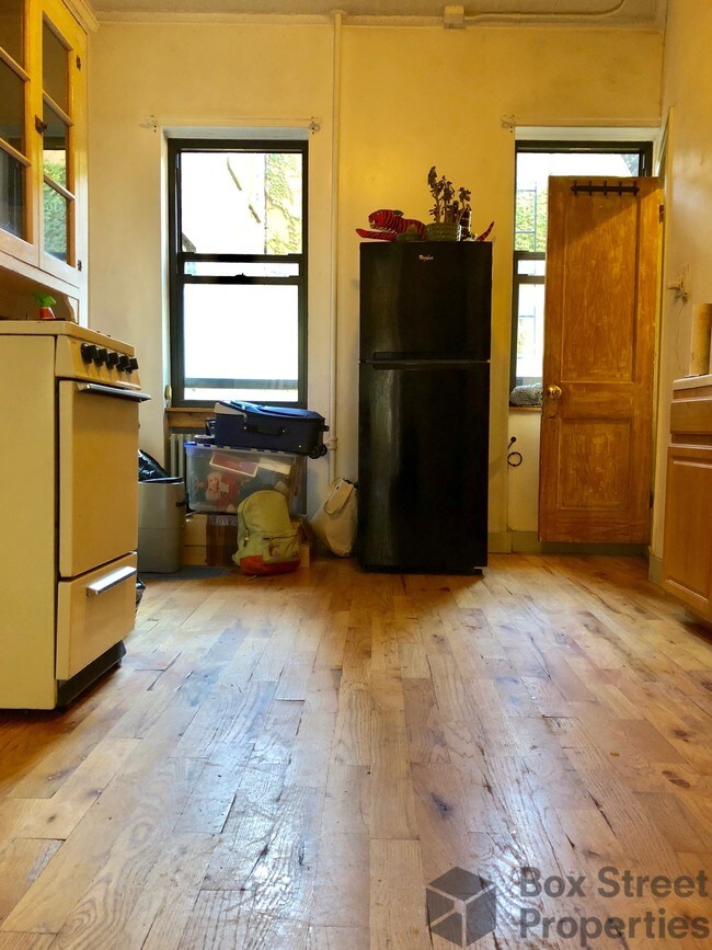 Foto del edificio - 213 Franklin St
