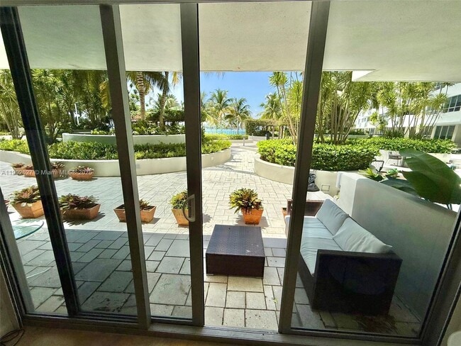 Foto del edificio - 1500 Bay Rd