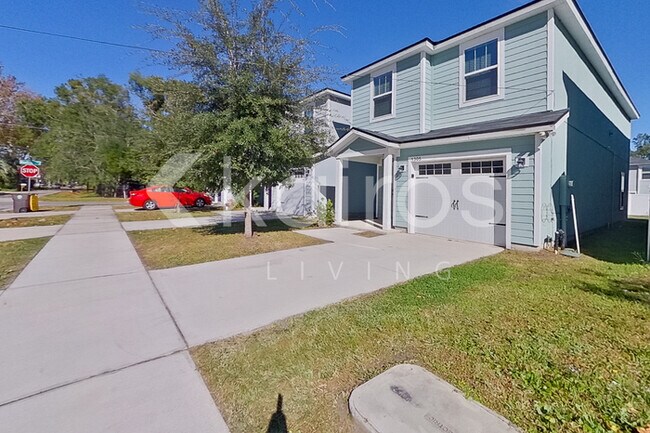 Building Photo - 1305 Mull St