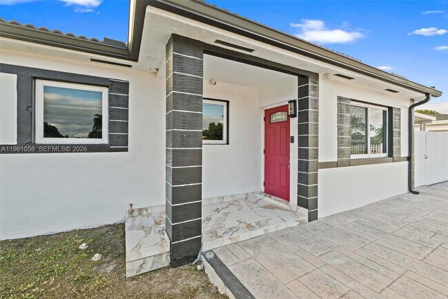 Building Photo - 8300 NW 35th Pl