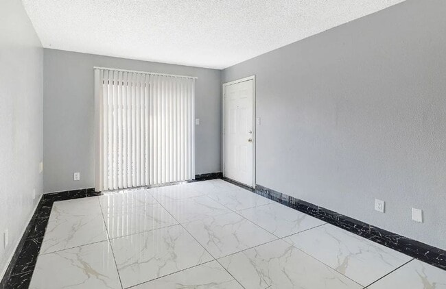 Interior Photo - Country Creek Apartments