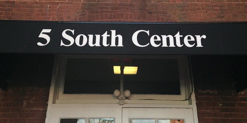 Primary Photo - 5 South Center