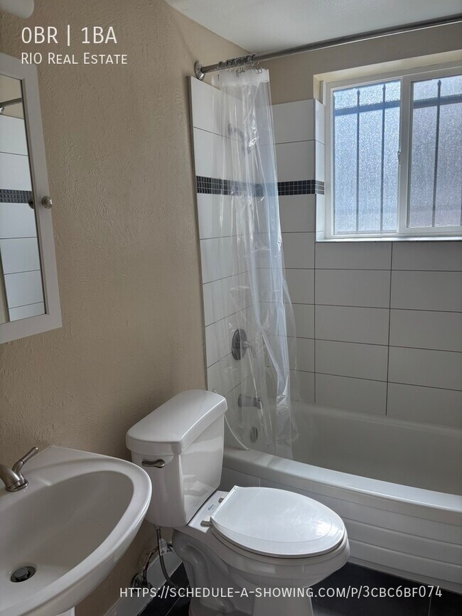 Foto del edificio - 910 N Washington St