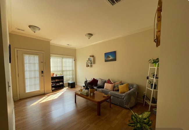 Building Photo - 560 Hackberry Ridge Trce