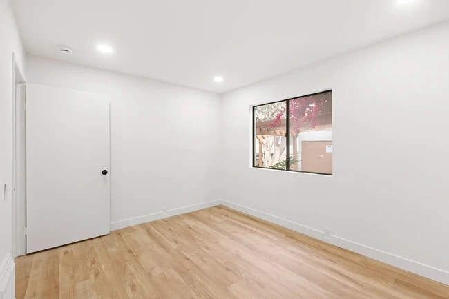 Foto del edificio - 6358 Rancho Mission Rd