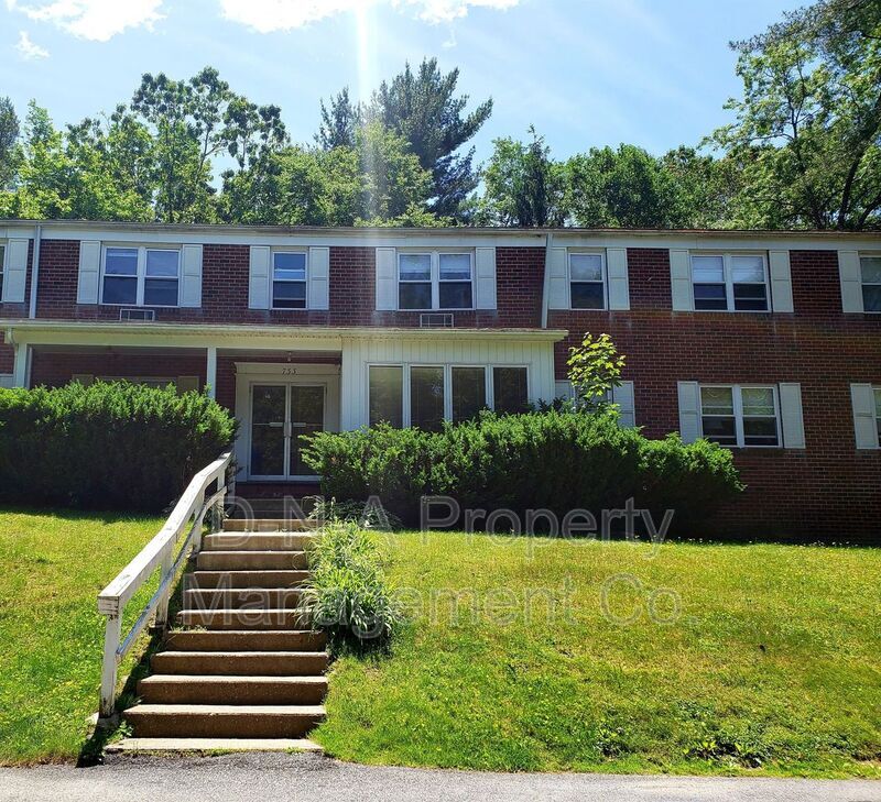 733 Clermont Ave Unit 3101, Stroudsburg, PA 18360 Condo for Rent in
