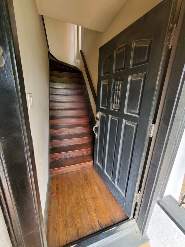 Foto del edificio - 3155 Ettrick St