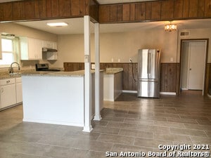Building Photo - 4614 Lorelei Dr