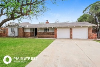 Building Photo - 2904 Huntleigh Dr