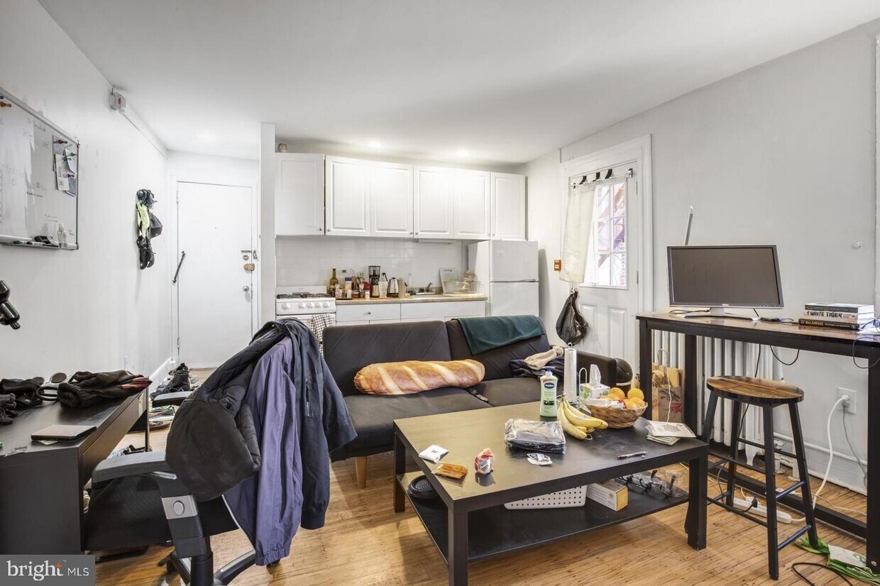Foto principal - 2320 Spruce St