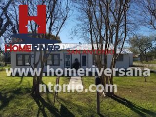 Primary Photo - 1516 Lorenzo St