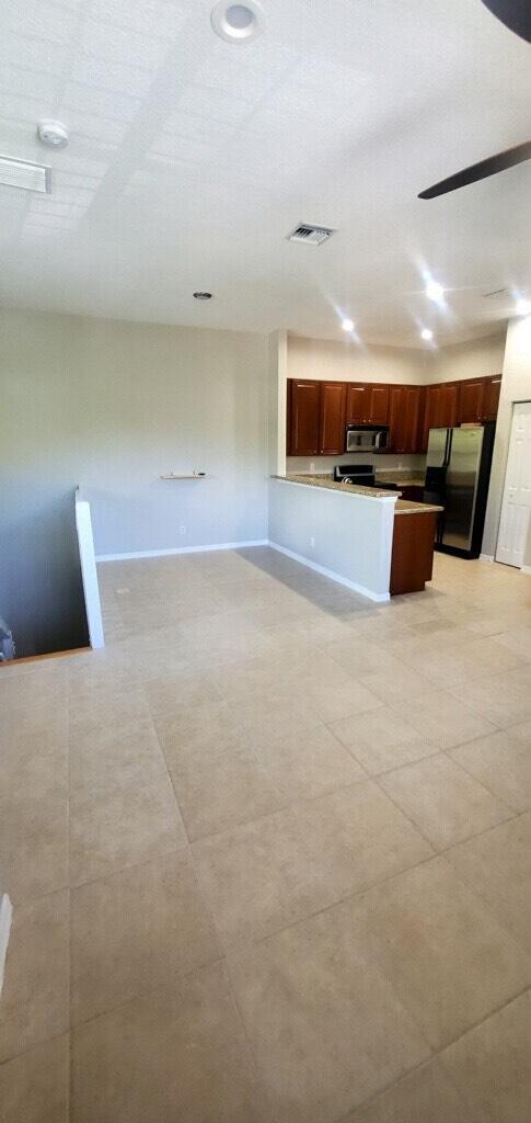 Building Photo - 4851 Bonsai Cir