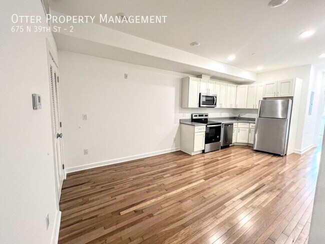 Foto del edificio - 3BR/2BA New Construction Condo near Univer...