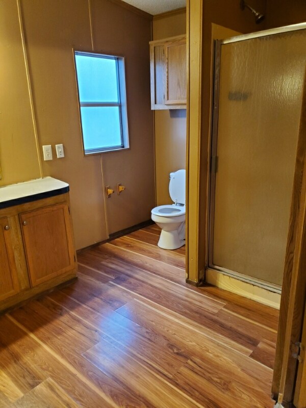 Building Photo - 457 Petty St