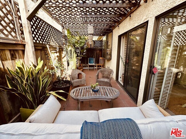 Foto del edificio - 1108 18th St