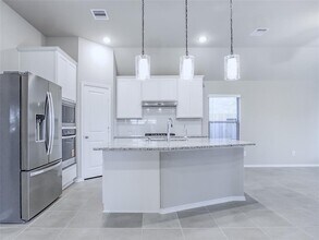 Building Photo - 334 Shining Succulent Dr