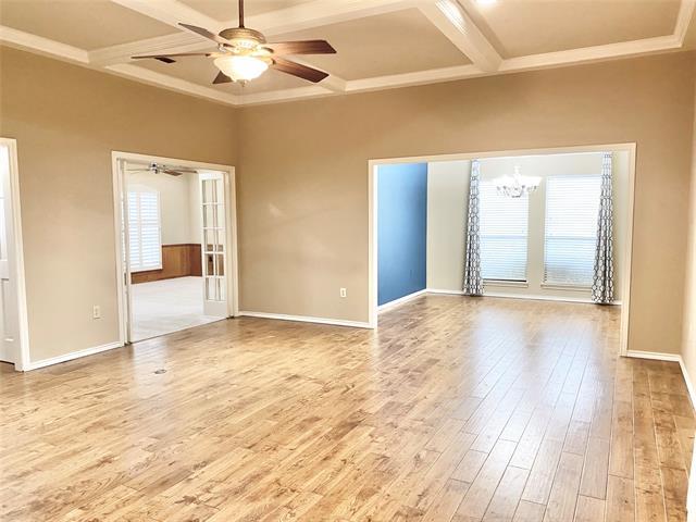 Building Photo - 2403 Wimbledon Dr