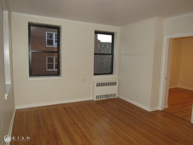 Building Photo - 9912 65th Rd