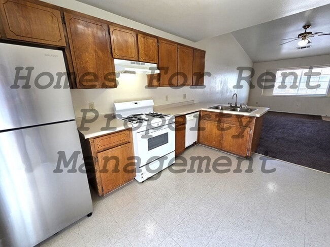 Building Photo - 351 Eastridge Cir
