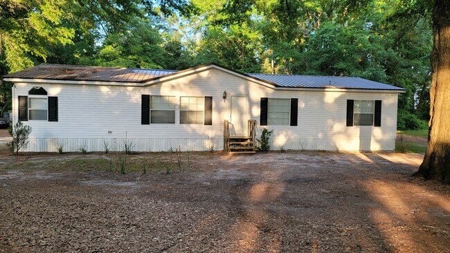 Building Photo - 4925 GA Highway 17 S