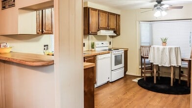 Building Photo - 14351 W Ravine Run