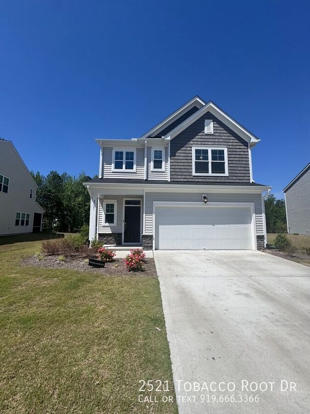 Foto principal - 2521 Tobacco Root Dr