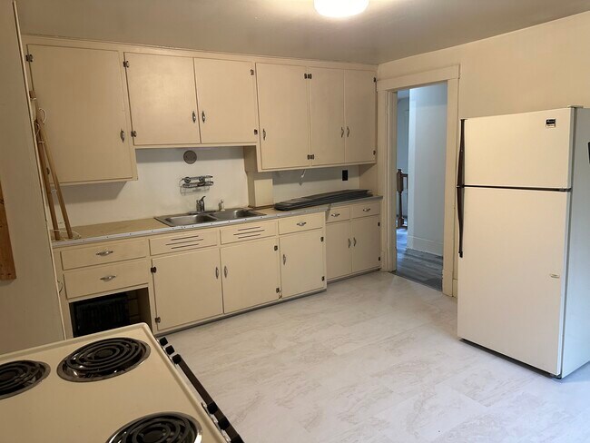 Foto del edificio - 1221 Summit St