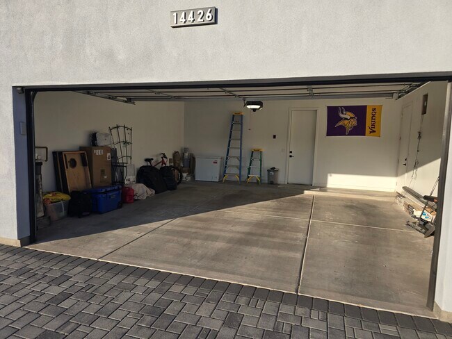 Building Photo - 14426 N 39th Way